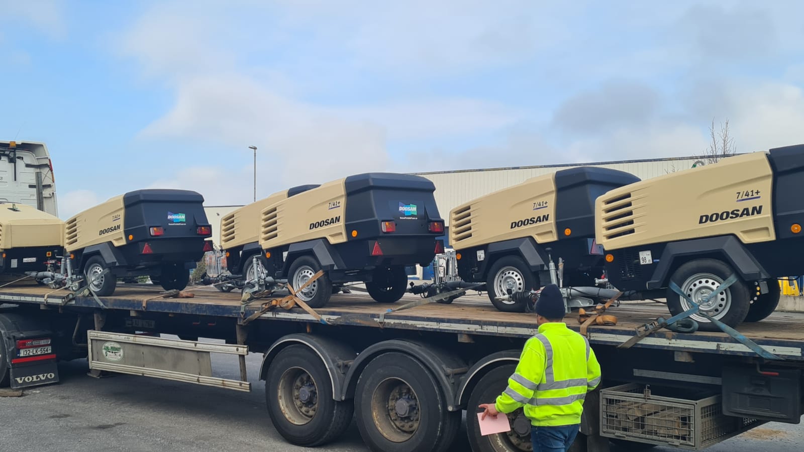 Package of Doosan Compressors sold to UK Customer